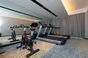 Palestra o centro fitness di Eharm Hotel Jingzhou Olympic Sports Center