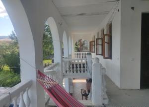 Balkón nebo terasa v ubytování Guest white house with Terrace