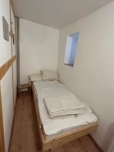 Postel nebo postele na pokoji v ubytování Haus Saaleradweg
