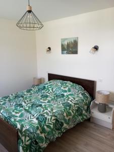 Postel nebo postele na pokoji v ubytování Appartement Saint-Laurent-du-Cros