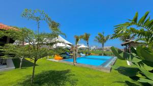 Бассейн в Glamping Canggu или поблизости +16 фотографий