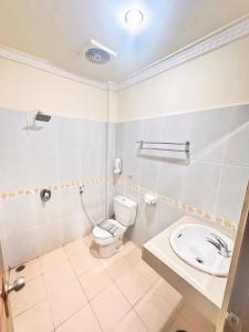 Koupelna v ubytování Kartika Sriwijaya Hotel