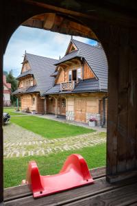 Budova, v ktorej sa ubytovanie bed & breakfast nachádza