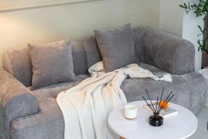 Khu vực ghế ngồi tại Sun Hanoi Opera Homestay 10m to HoanKiem Lake Old Quarter Ha Noi