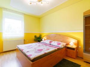 Posteľ alebo postele v izbe v ubytovaní Holiday Home Pentaller by Interhome