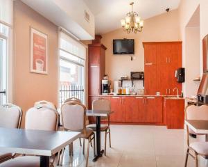 Gallery image of Woodstock Inn and Suites in Woodstock