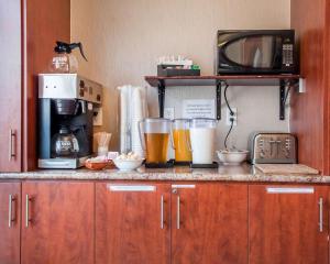 Gallery image of Woodstock Inn and Suites in Woodstock