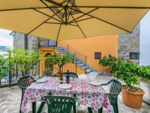 A balcony or terrace at Holiday Home Poggetto Pellegrini by Interhome