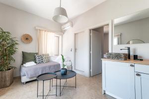 Kuchyňa alebo kuchynka v ubytovaní Rania Apartments Sea View
