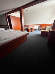 Galería fotográfica de Penzion Bowling en Liptovský Mikuláš 24 fotos más