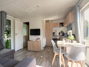 Kuchyň nebo kuchyňský kout v ubytování Holiday Home Tiny Haus Ludwig by Interhome + 17 fotografií