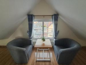 Posezení v ubytování MrLee Dalat House