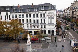 Pemandangan umum bagi Brussels atau pemandangan bandar yang diambil dari hotel