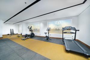Fitness centrum a/nebo fitness zařízení v ubytování Larichy Tabuk
