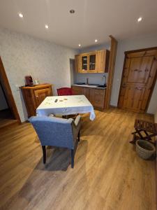 Köök või kööginurk majutusasutuses Pension Kirchleitn