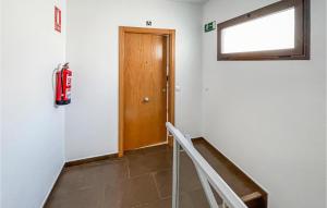 Kép Awesome Apartment In Estepona With Wifi szállásáról Esteponában a galériában