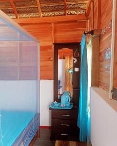 Bazén v ubytování Amwaj Blue Cabana Arugambay nebo v jeho okolí