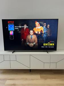TV a/nebo společenská místnost v ubytování VILLA SAN VITO - Lake Como