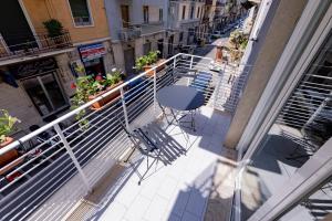 Balkón nebo terasa v ubytování Urban Oasis + 37 fotografií