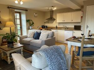 Köök või kööginurk majutusasutuses Gooseyard at Middle Farm and Cottages