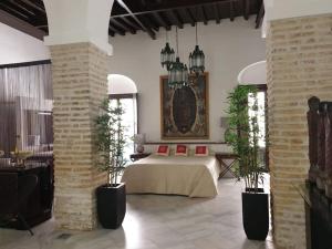 Gallery image of Typical Andalusian House s XVII in Sanlúcar de Barrameda +41 photos