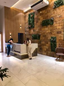 Resort Parc Paradiso的电视和/或娱乐中心