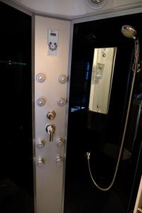 Koupelna v ubytování Chill house + 18 fotografií