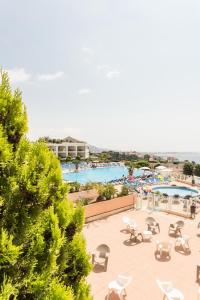 Basen w obiekcie Résidence Cannes Villa Francia - maeva Home - Appartement 2 pièces 5 personnes - Budget MAE-0634 lub w pobliżu