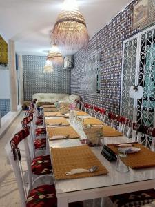 Restaurace v ubytování Dar Morjana