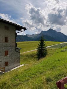 Splošen pogled na gorovje oz. razgled na gore, ki ga ponuja hotel