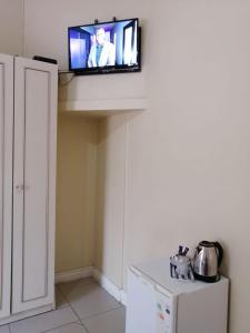 TV/trung tâm giải trí tại M place B&B