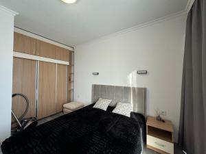 Postel nebo postele na pokoji v ubytování Aqua Blue TOP Apartment + 18 fotografií