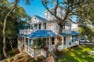 El edificio en el que está la casa vacacional