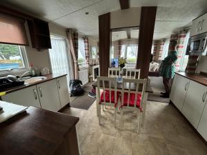 Kuchyň nebo kuchyňský kout v ubytování Coyles retreat + 1 fotografie