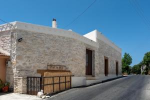 The building in which the holiday home is located