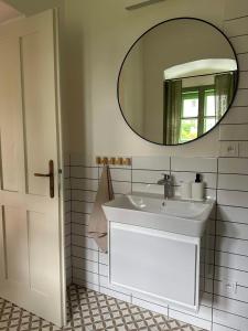 Baðherbergi á Apartmány Hodňov 17
