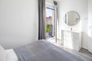 Fresh & Modern - with 2 balconies 1084 Budapest, József utca 29 kép - 2