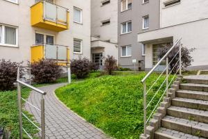 Zdjęcie z galerii obiektu Apartament LOFT 4 osoby, balkon, miejsce postojowe w Krakowie