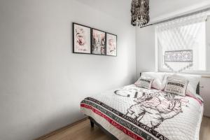 Zdjęcie z galerii obiektu Apartament LOFT 4 osoby, balkon, miejsce postojowe w Krakowie