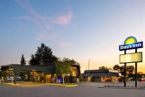 Certifikát, hodnocení, plakát nebo jiný dokument vystavený v ubytování Days Inn by Wyndham Klamath Falls