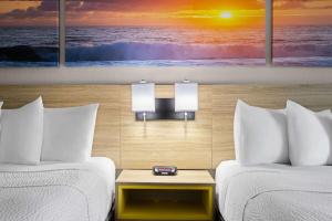 Postel nebo postele na pokoji v ubytování Days Inn by Wyndham Hornell NY