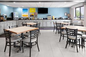 Restaurace v ubytování Days Inn by Wyndham Hornell NY