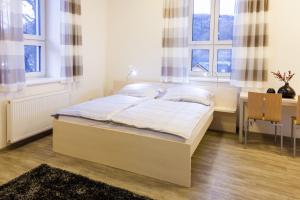 Postel nebo postele na pokoji v ubytování Hotel Valdes