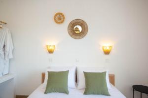 Postel nebo postele na pokoji v ubytování BLISS Corfu + 23 fotografií