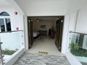 Fotografie z fotogalerie ubytování Hospitality Expert BTS 8 - Pool Beach & Bar v destinaci Montego Bay