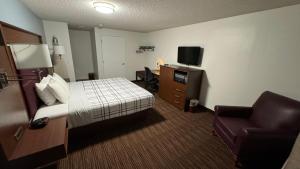 TV a/nebo společenská místnost v ubytování Morgan Inn and Suites Walla Walla