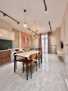Nhà bếp/bếp nhỏ tại ANVI HOUSE - Vinhomes Imperia Hải Phòng