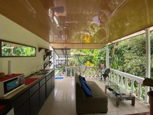 Гостиная зона в Frías Home