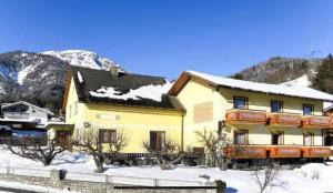 Nespecifikovaný výhled na hory nebo výhled na hory při pohledu z bed and breakfast