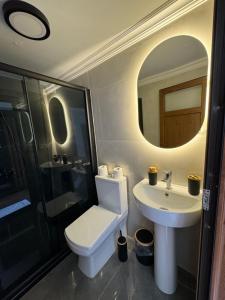 A bathroom at Tavra hotel